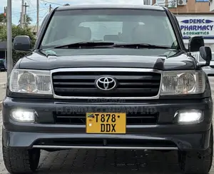 Toyota Land Cruiser 2005
