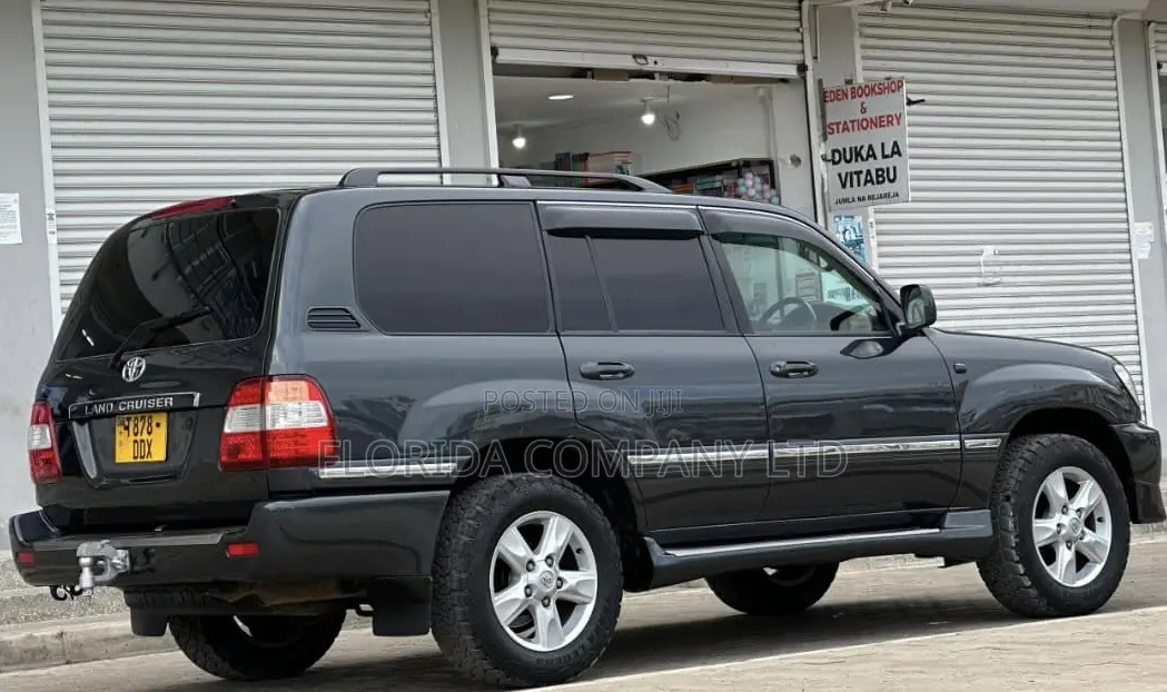 Toyota Land Cruiser 2005