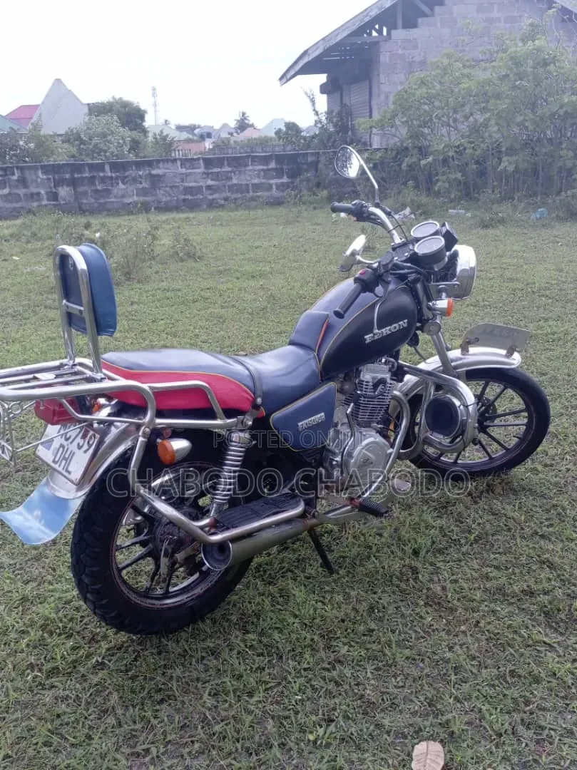 Focin 150cc 2025 Red