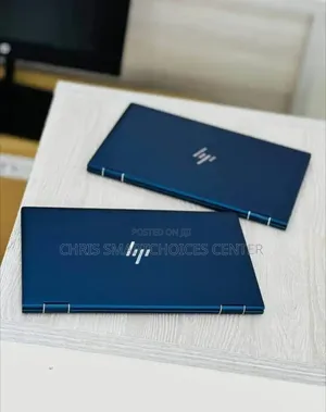 New Laptop HP Dragonfly Folio 8GB Intel Core i5 SSD 256GB