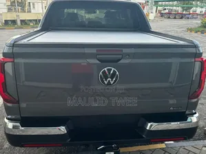 Volkswagen Amarok 2025 Gray