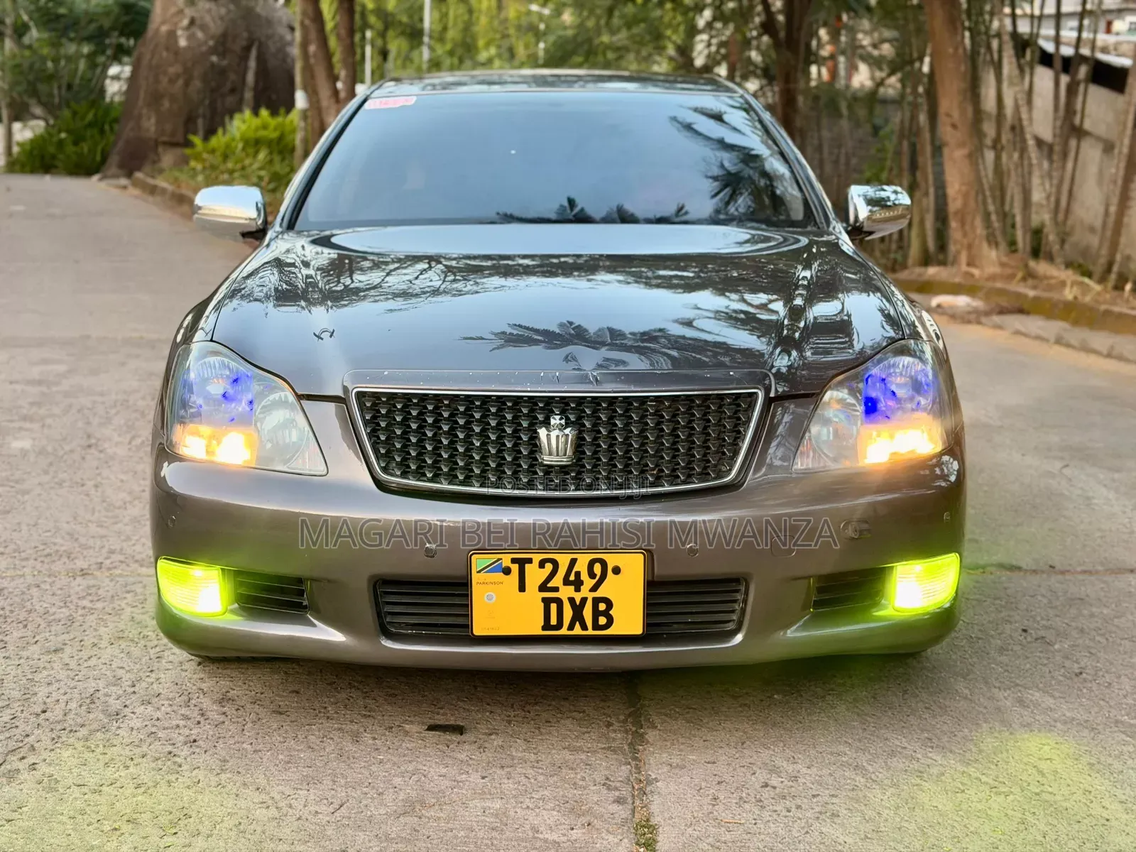 Toyota Crown 2007 Gray