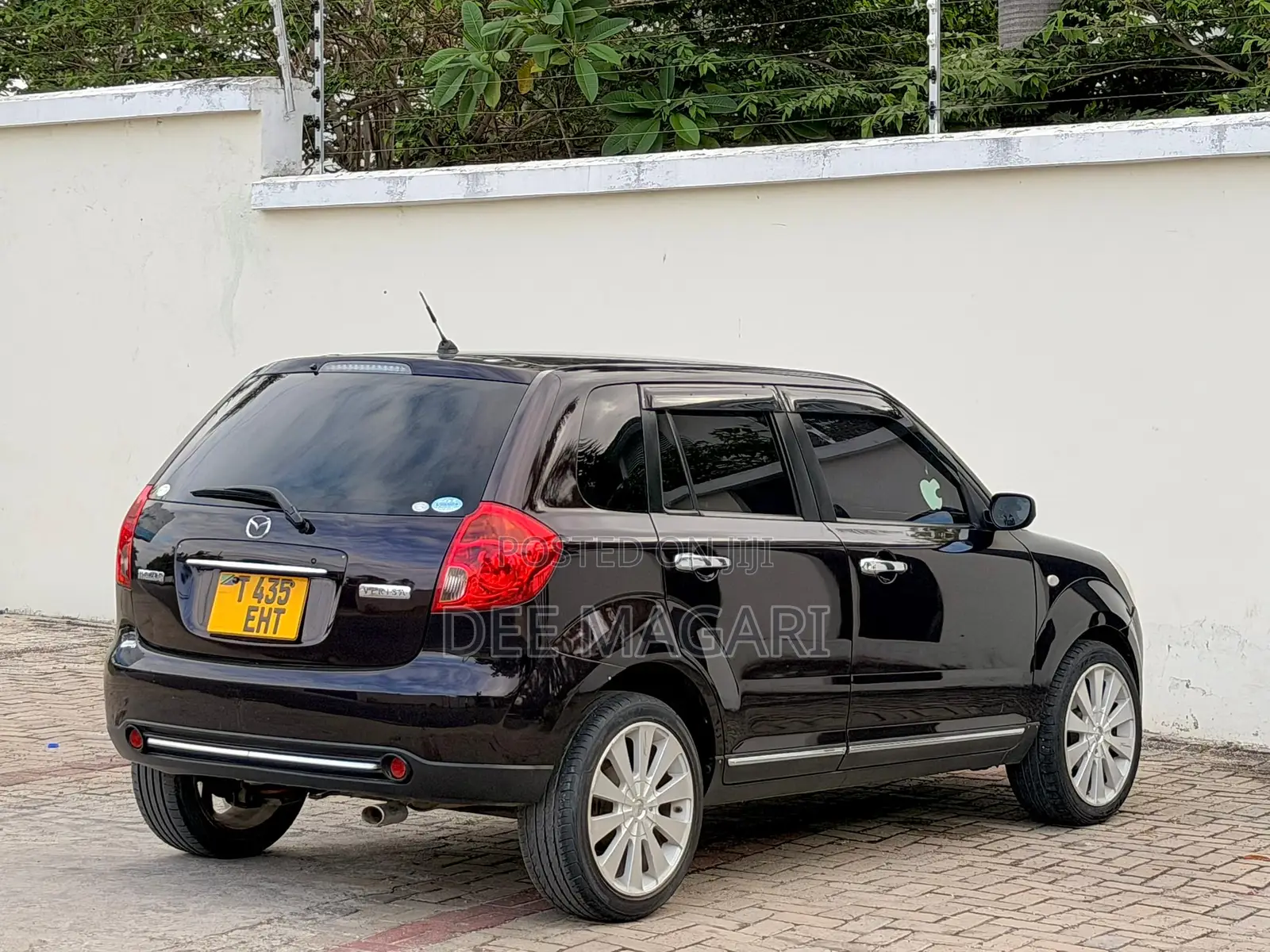Mazda Verisa 2008 Black
