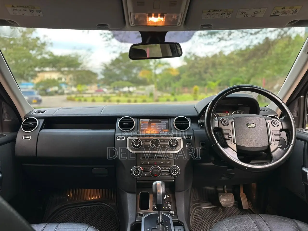 Land Rover Discovery 2010 Black