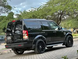 Land Rover Discovery 2010 Black