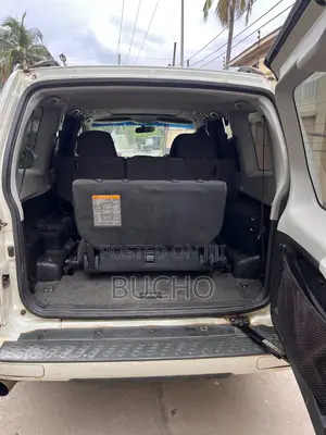 Mitsubishi Pajero 2005 White