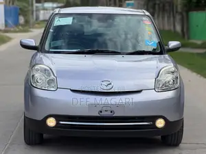 Mazda Verisa 2011 Blue
