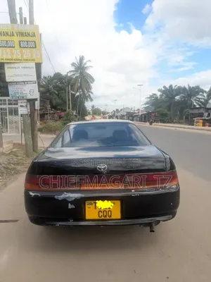 Toyota Chaser 2000 Black