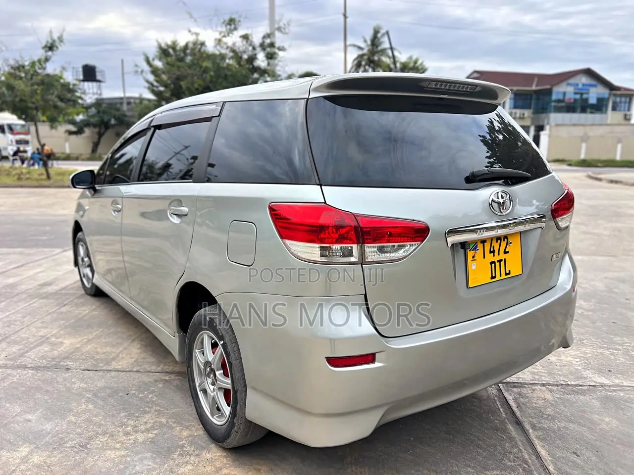 Toyota Wish 2010 Silver
