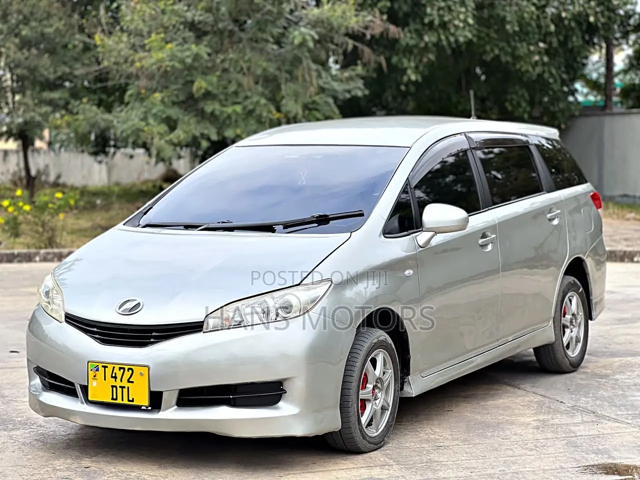 Toyota Wish 2010 Silver