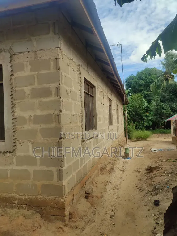 Furnished 5bdrm House in Maili Mmoja for sale