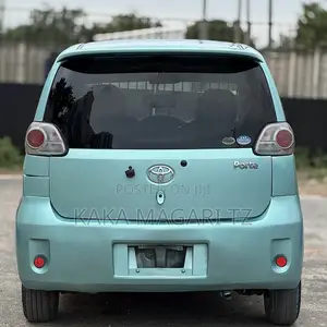 Toyota Porte 2007