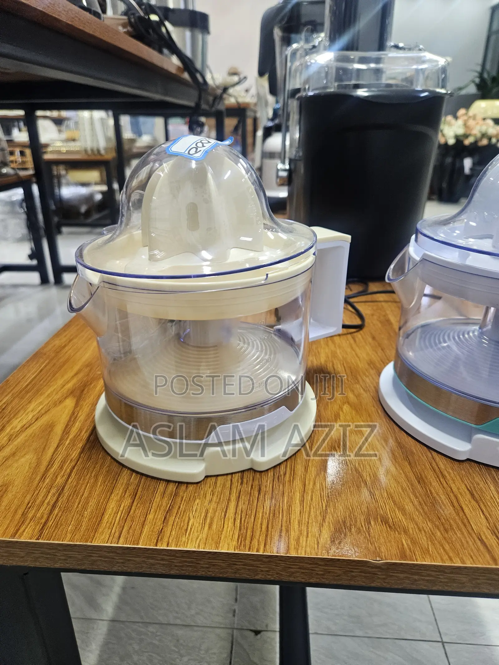 Electric Citrus Juicer / Food Processor).