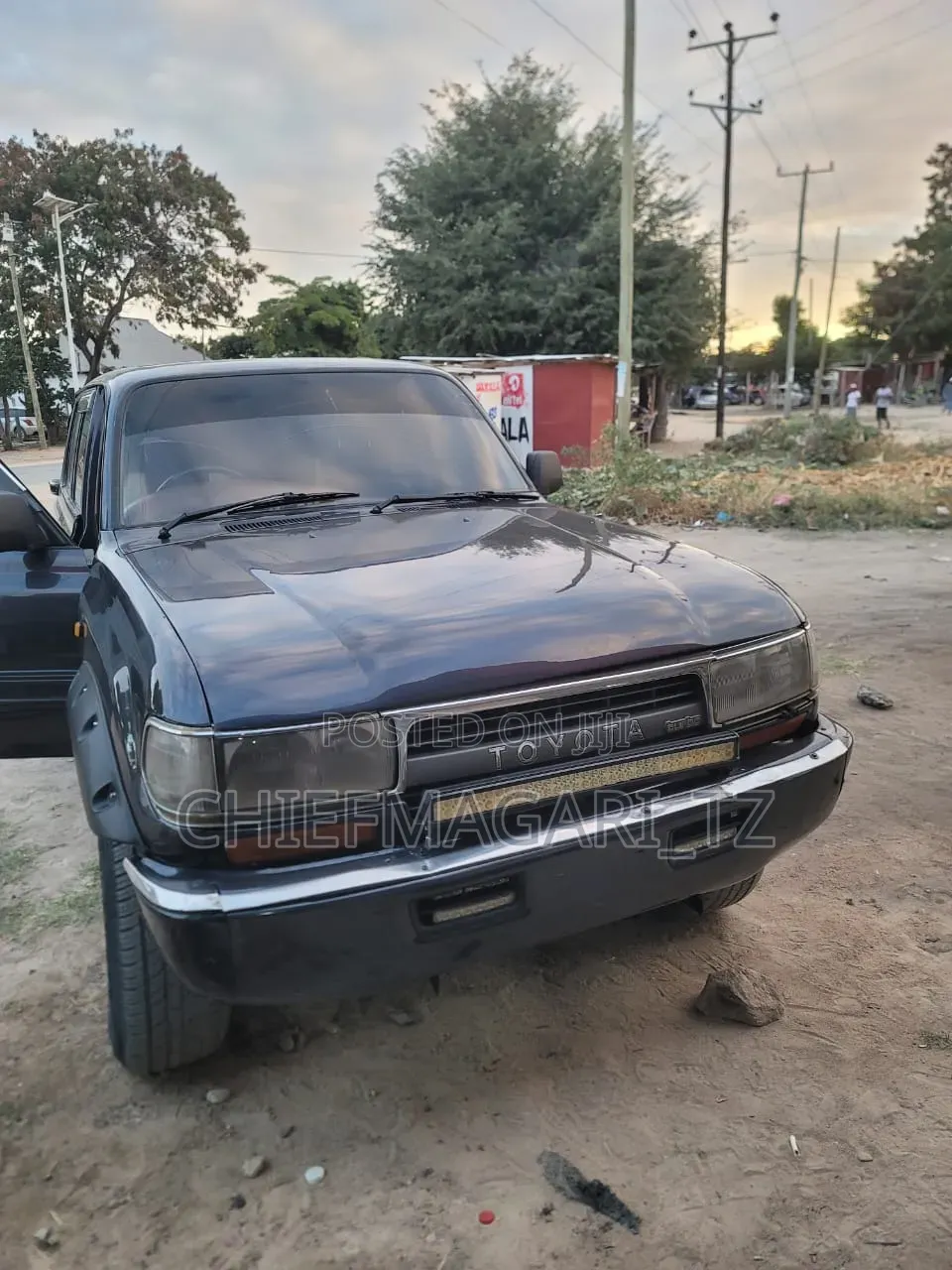 Toyota Land Cruiser 1998 Black