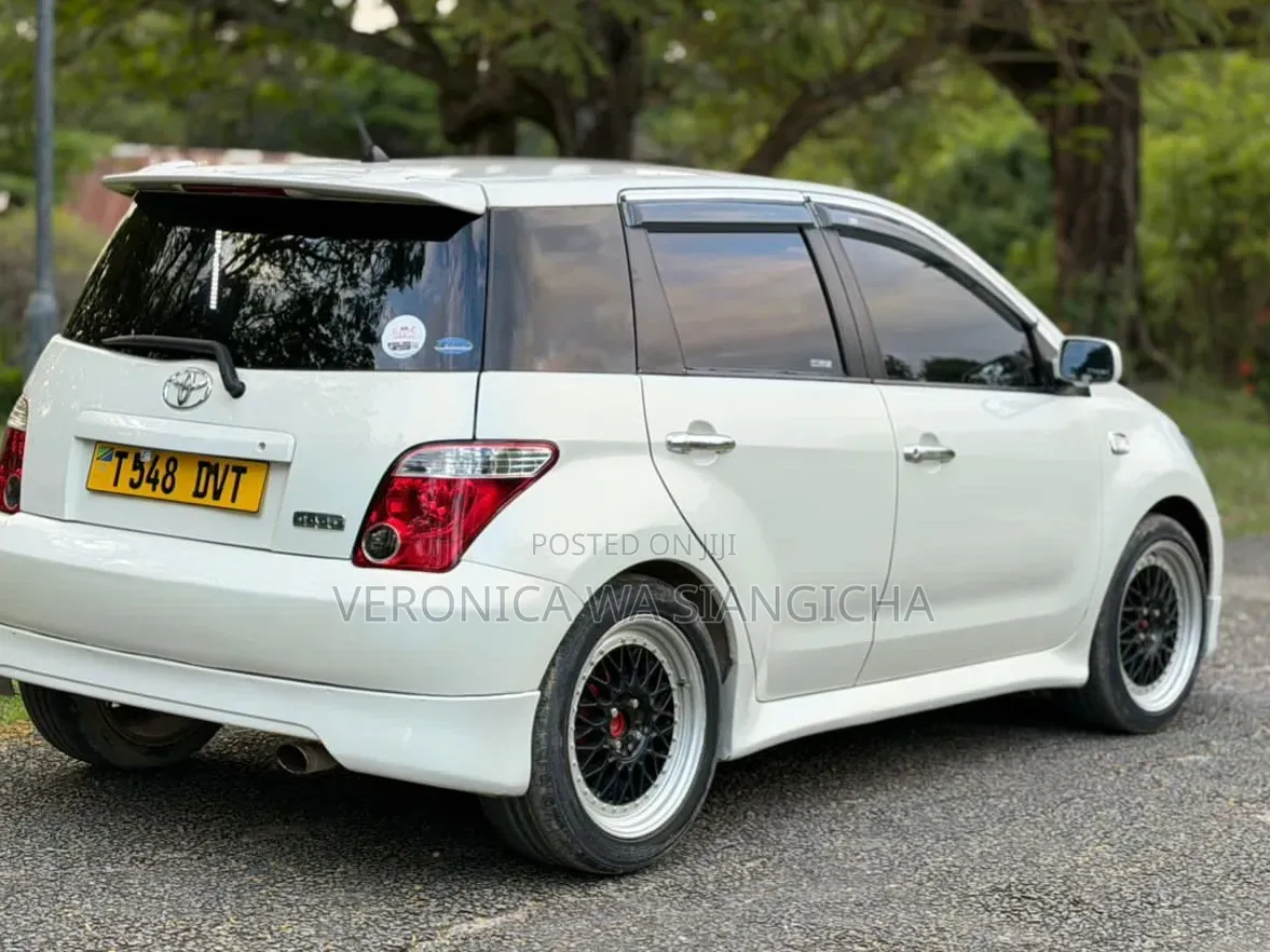 Toyota IST 2005 White
