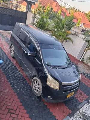 Toyota Noah 2009 Black