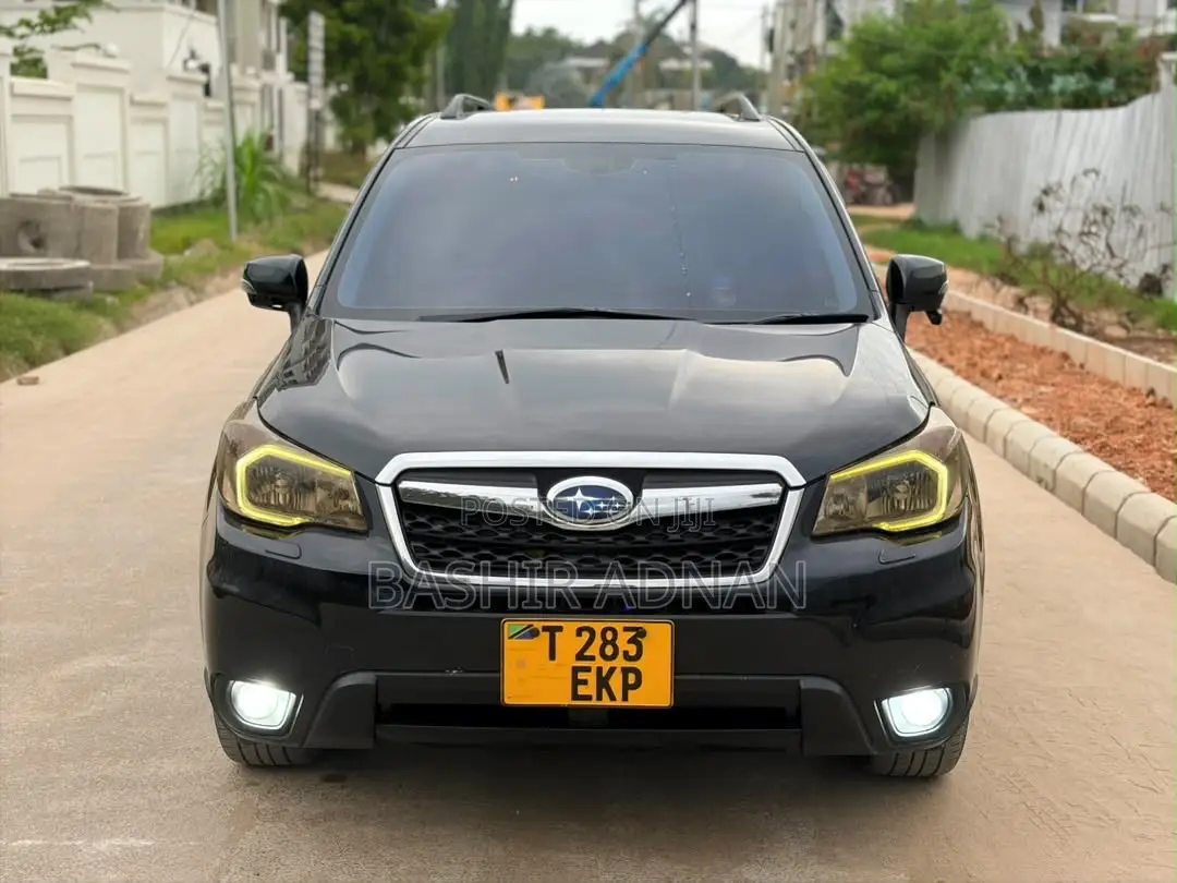 Subaru Forester SV Premium 2014 Black