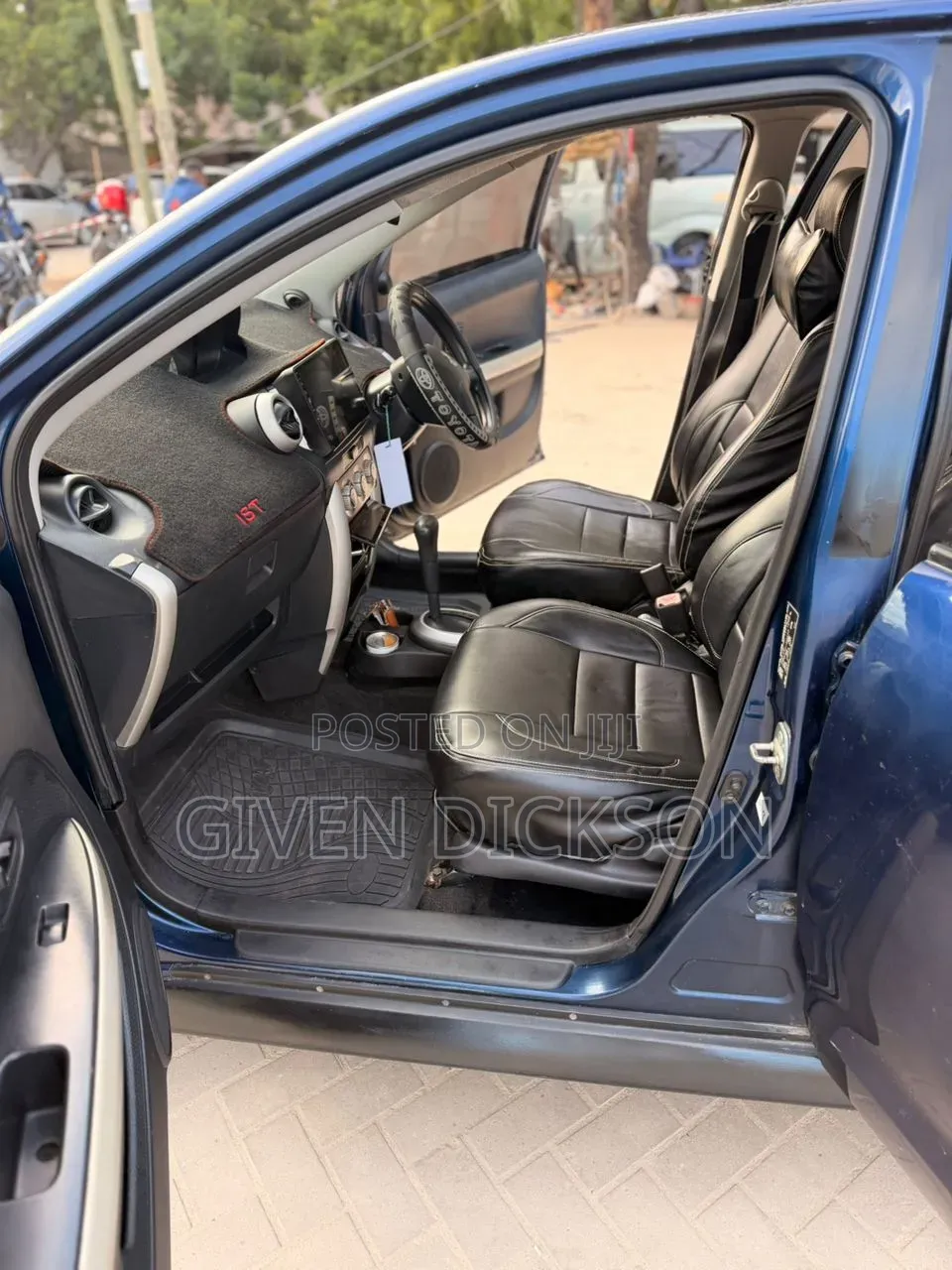 Toyota IST 2004 Blue