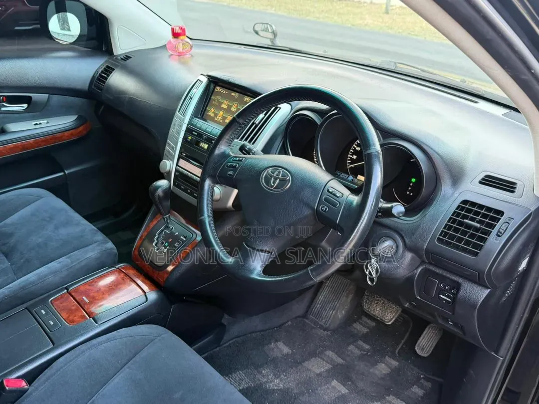 Toyota Harrier 2006