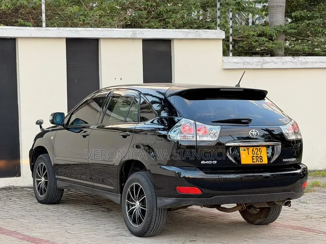 Toyota Harrier 2006