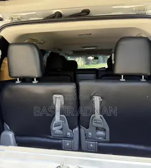 Toyota Land Cruiser 4.5 V8 TD GX-R 2010 Silver