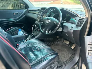 Toyota Kluger 2005 Black