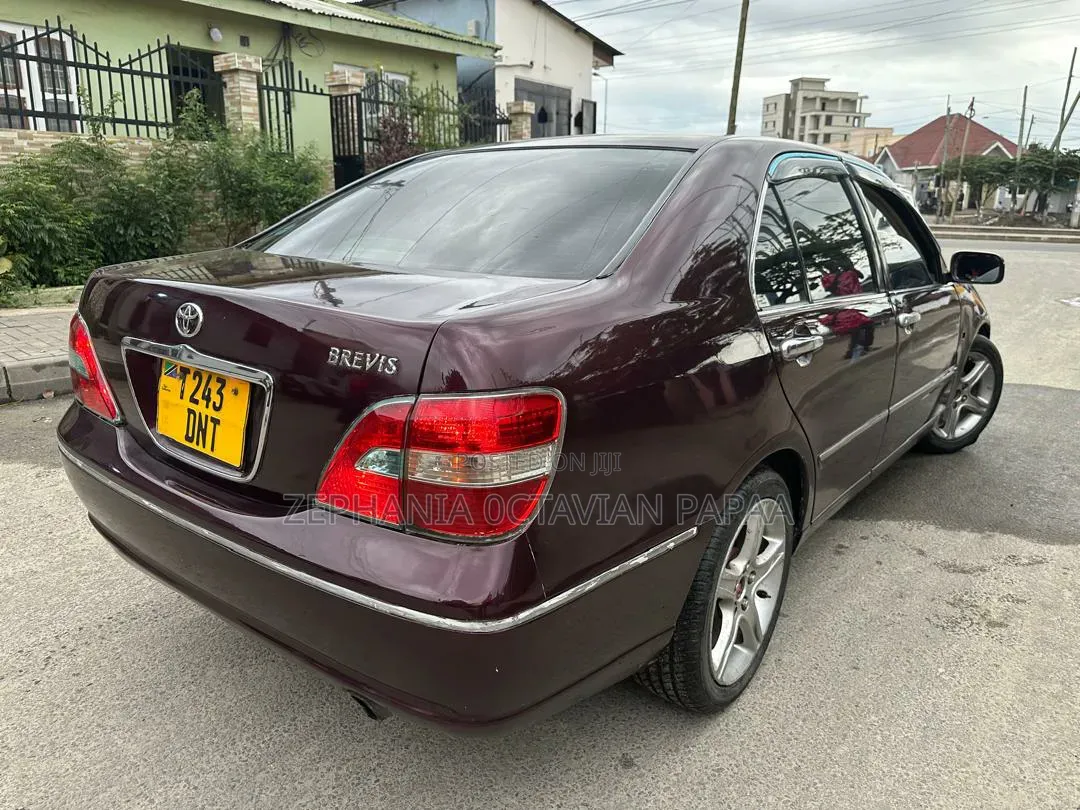 Toyota Brevis 2003 Burgundy