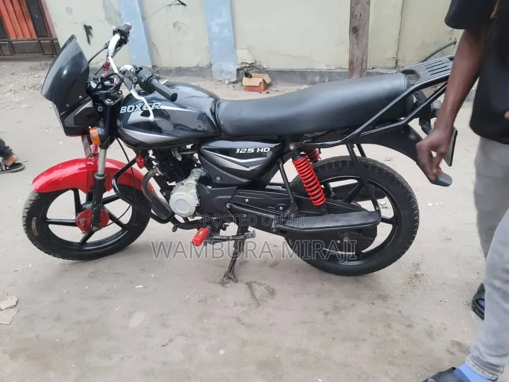 Bajaj Boxer 125 2025 Black