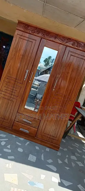 Kabati Mbao Ngumu Milango 3