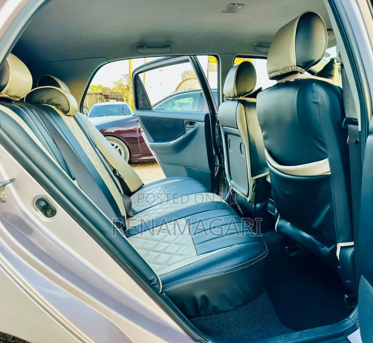 Toyota Corolla RunX 2006 Silver