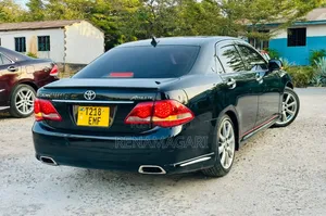 Toyota Crown 2009 Black