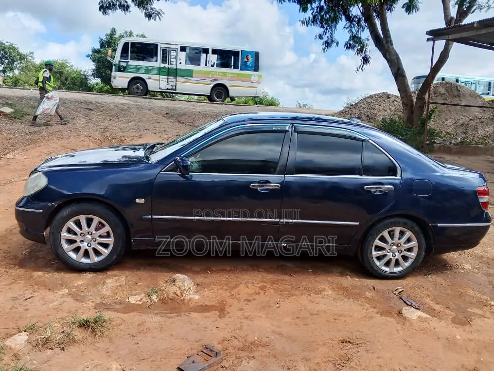 Toyota Brevis 2003 Blue