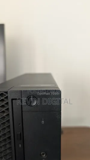 Desktop Computer Dell OptiPlex 7050 16GB Intel Core i7 SSD 1T