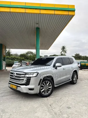 Toyota Land Cruiser 2017 Silver