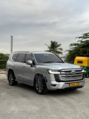 Toyota Land Cruiser 2017 Silver