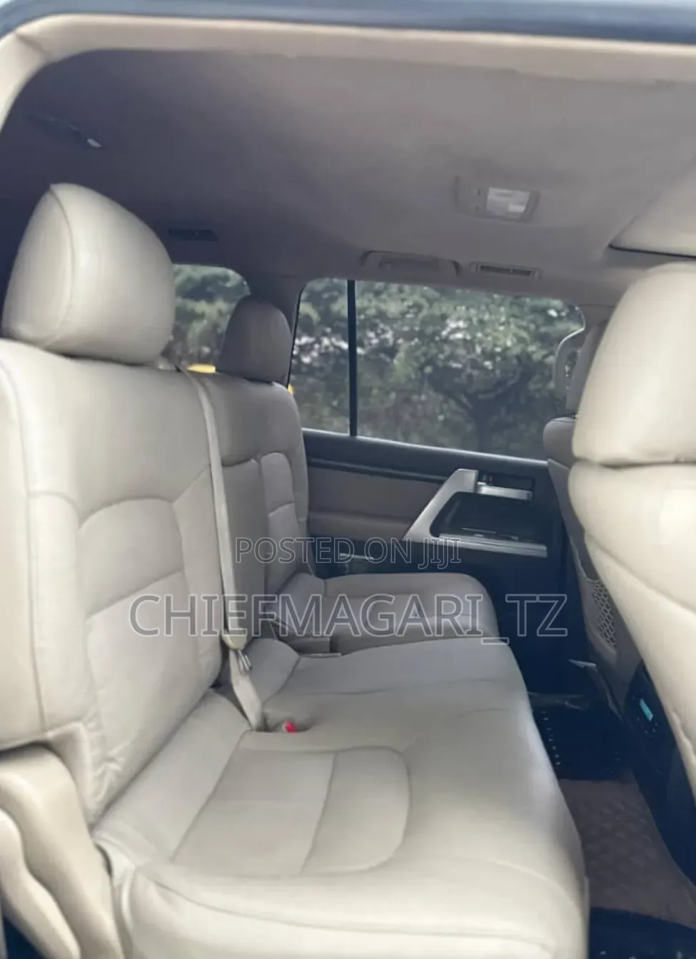 Toyota Land Cruiser 2017 Silver
