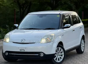 Mazda Verisa 2009 White