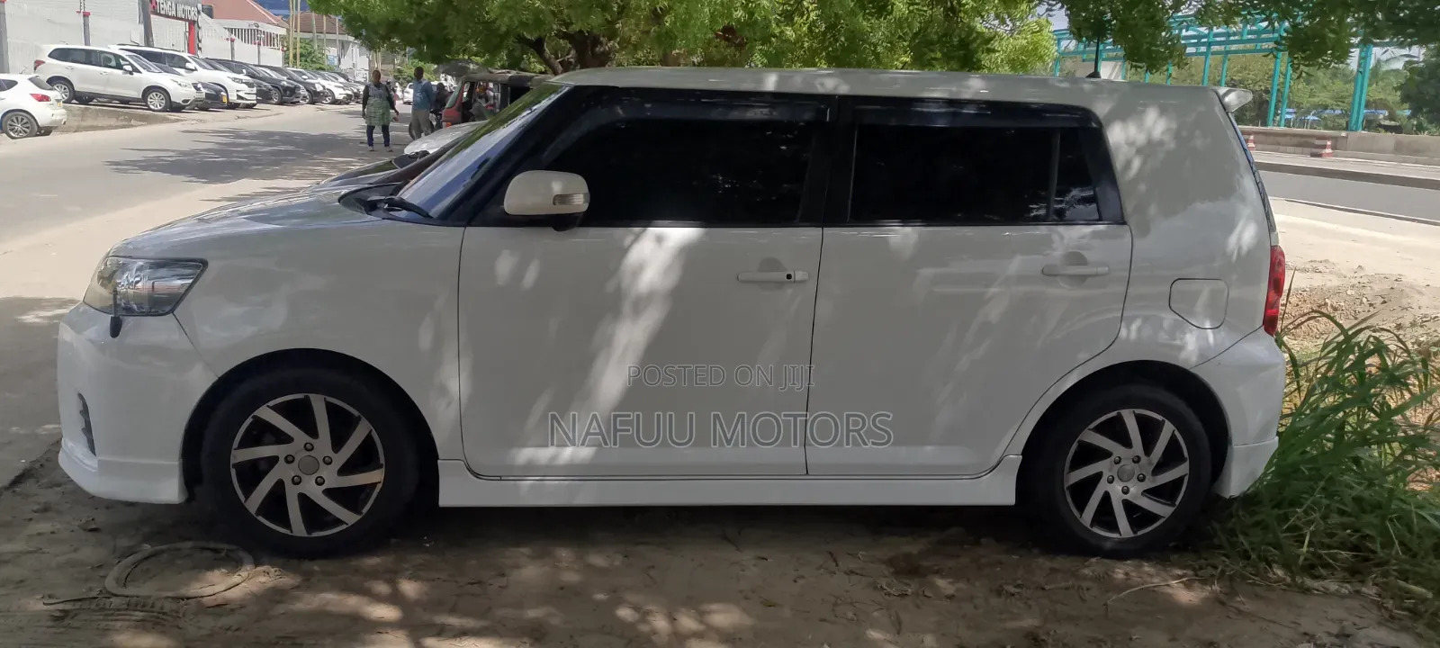 Toyota Corolla Rumion 2008 White