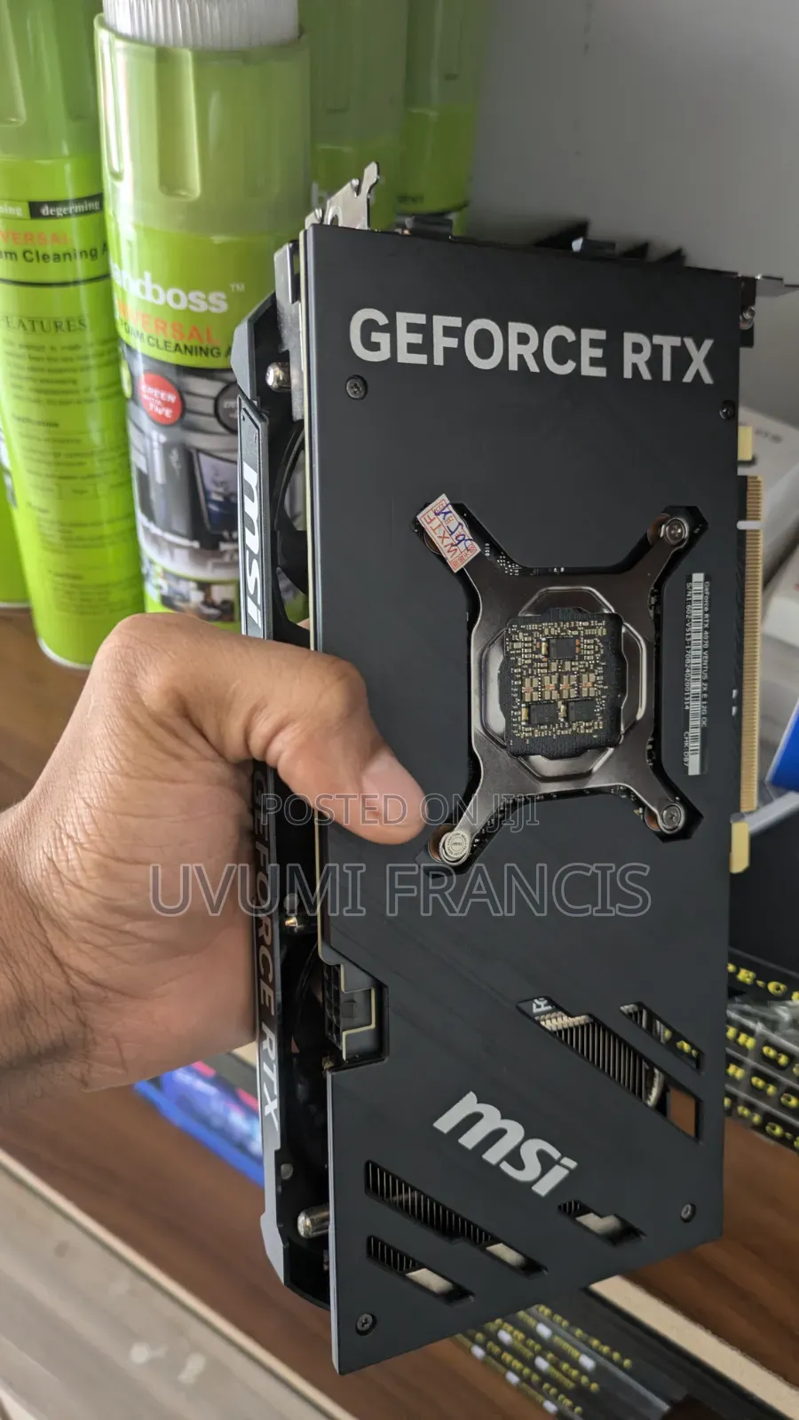 Geforce RTX 4070 Vram: 12gb GDDR 6x .