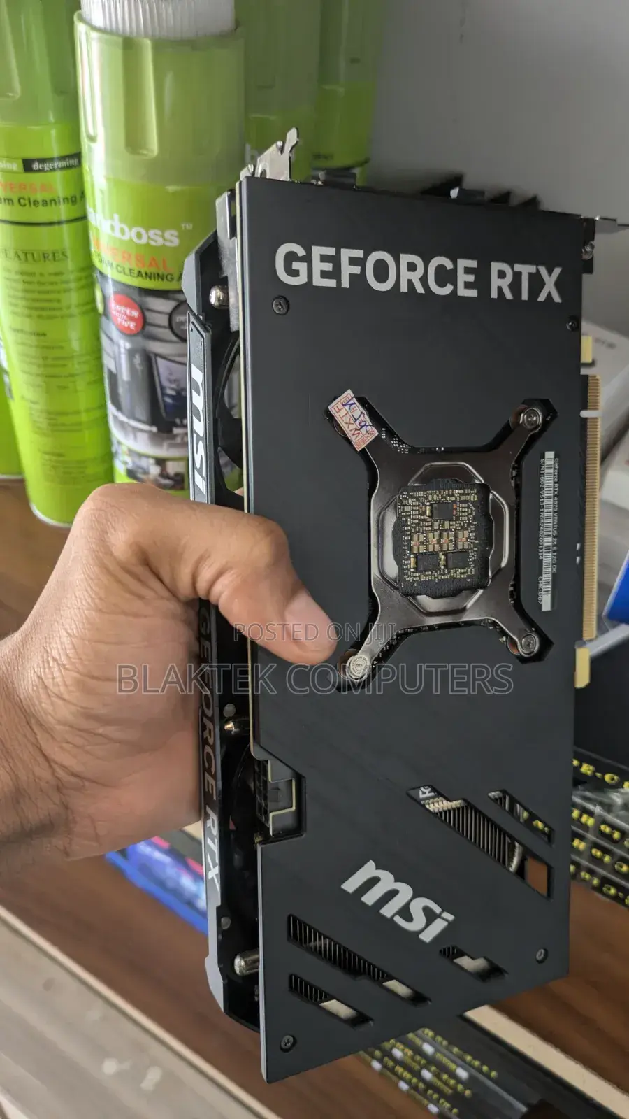 Geforce RTX 4070 Vram: 12gb GDDR 6x .