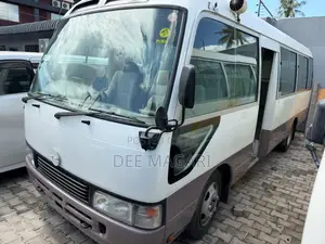 Toyota Coaster 2000 White