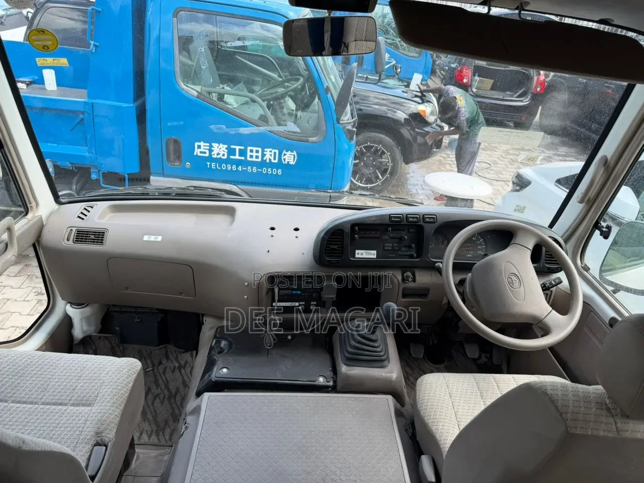 Toyota Coaster 2000 White