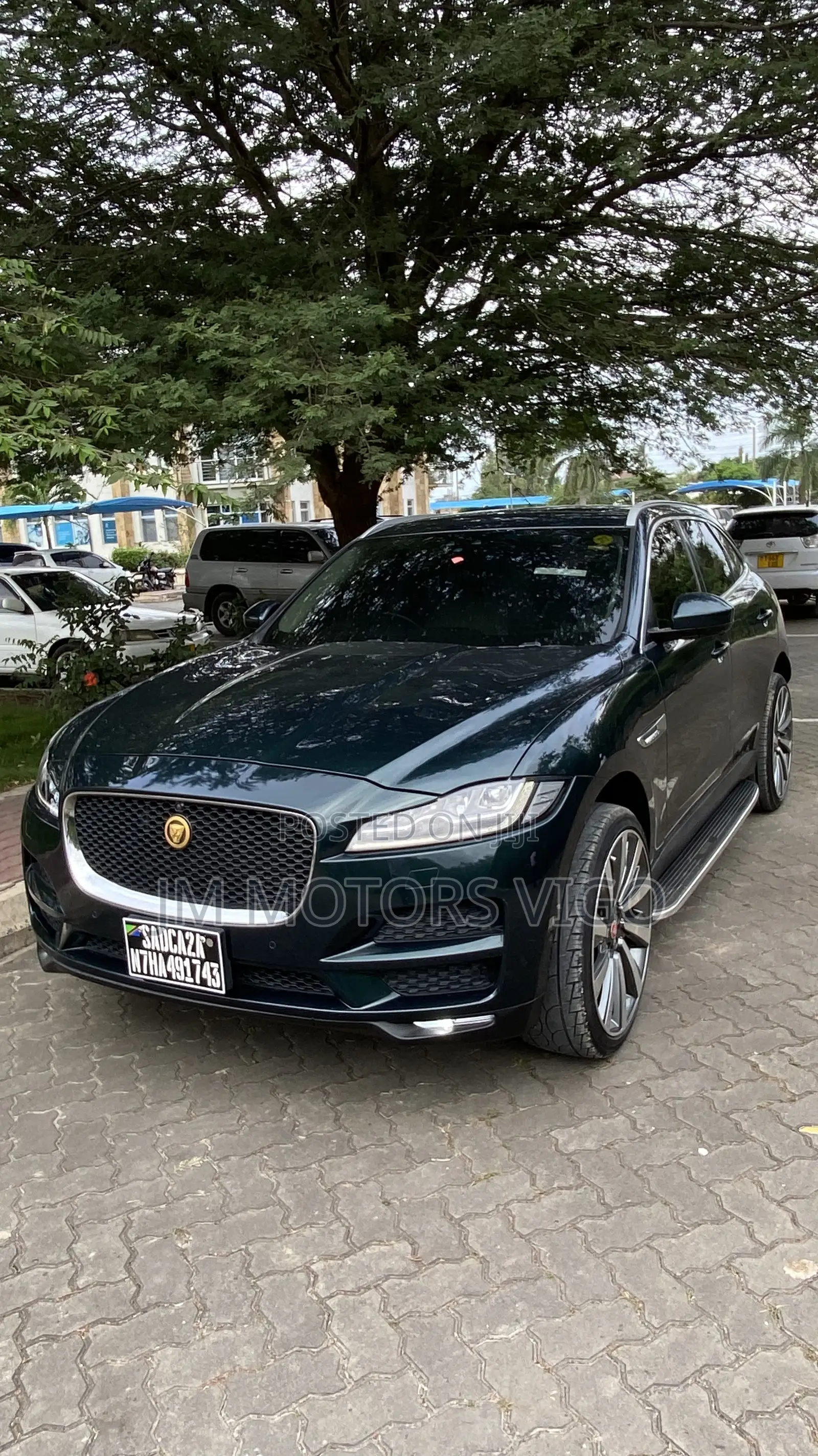 Jaguar F-Pace 2018 Green