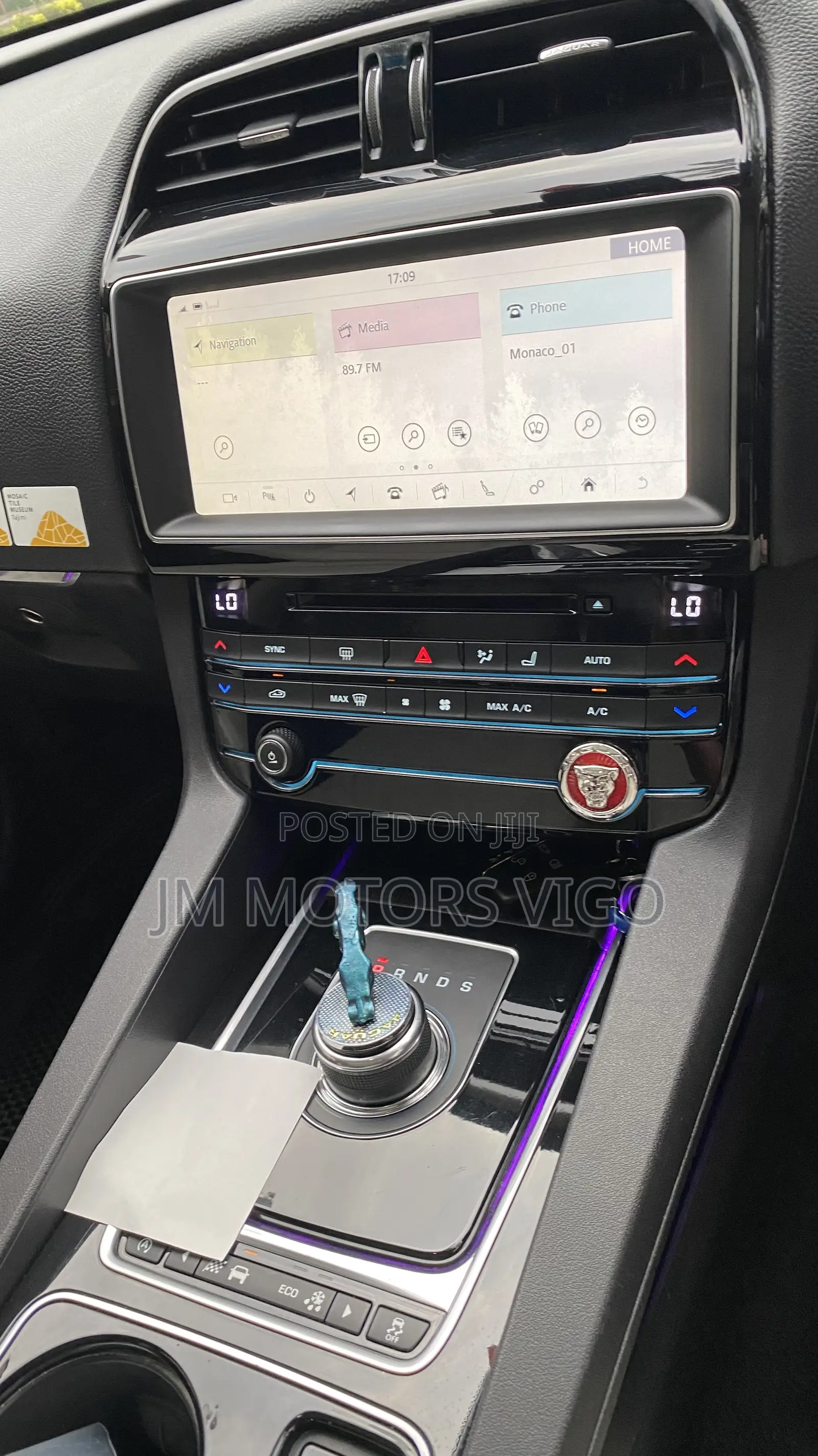 Jaguar F-Pace 2018 Green