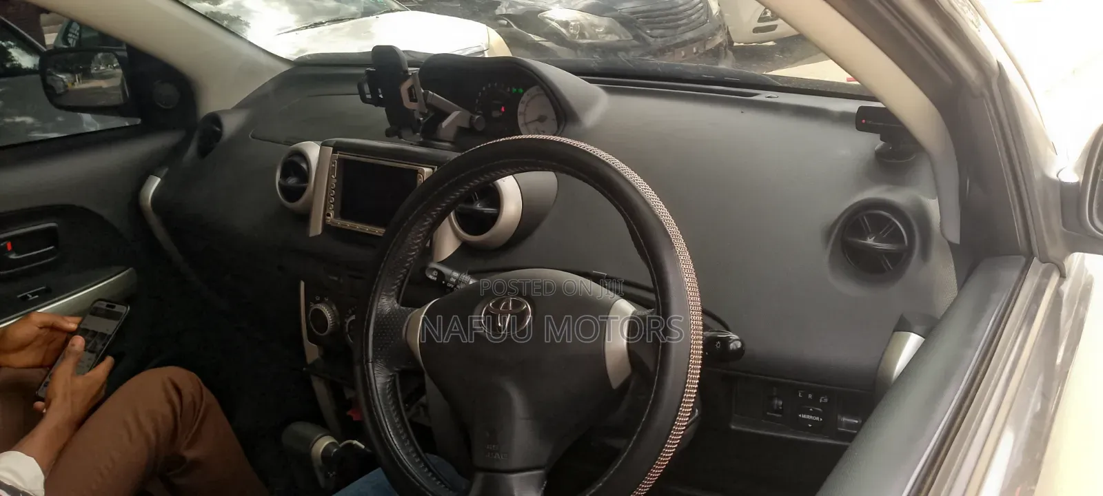 Toyota IST 2004 Gray