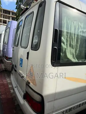 Toyota Coaster 2003 White