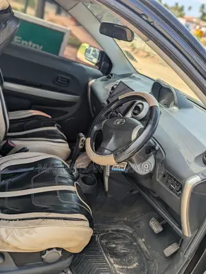 Toyota IST 2005 Black