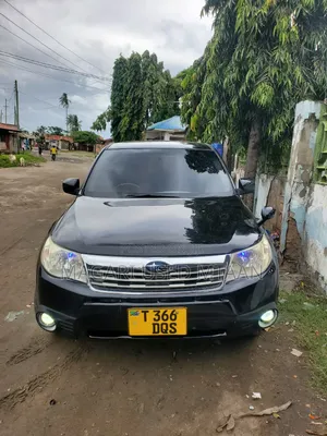 Subaru Forester 2010 Black