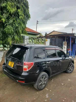 Subaru Forester 2010 Black