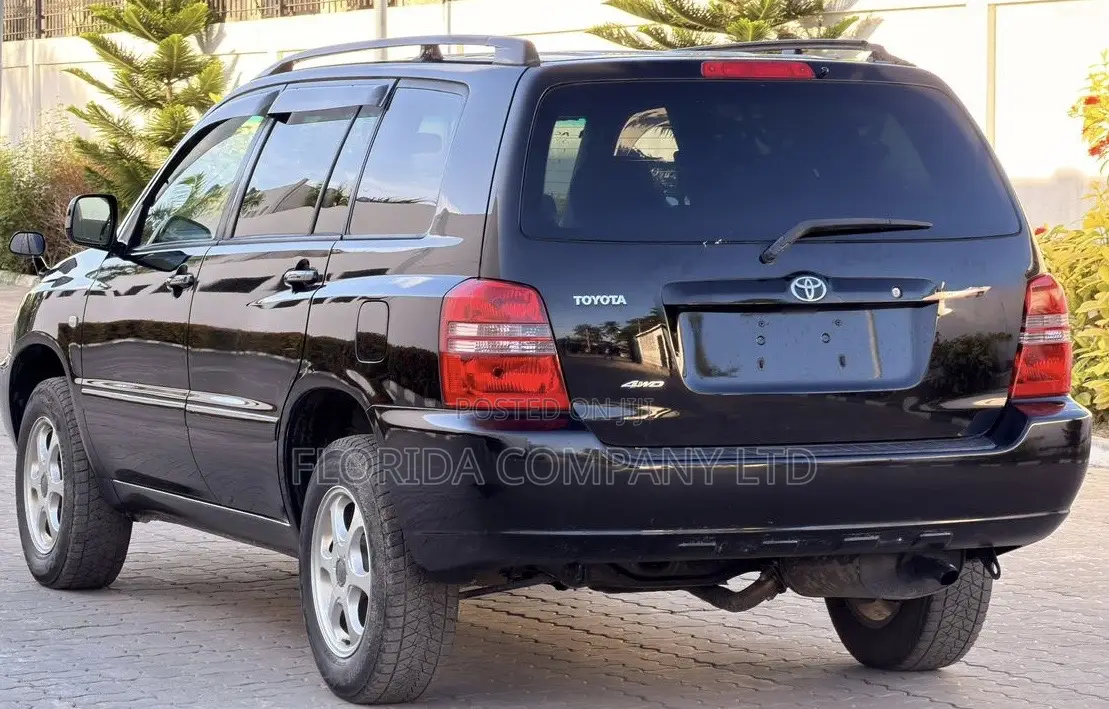 Toyota Kluger 2001 Black